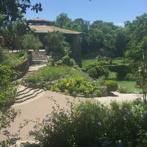 Meet your Posher, Antonio